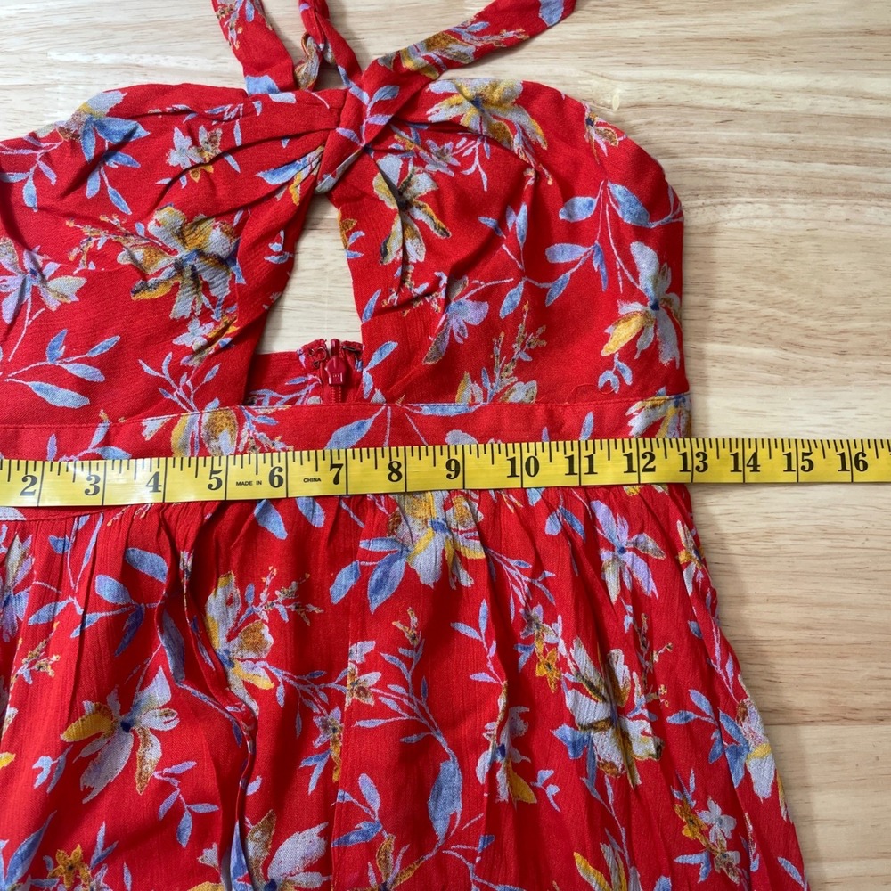 Kimchi Blue Red Floral Halter Maxi Dress Keyhole Cutout Slit Size 0 NWT - Picture 11 of 12